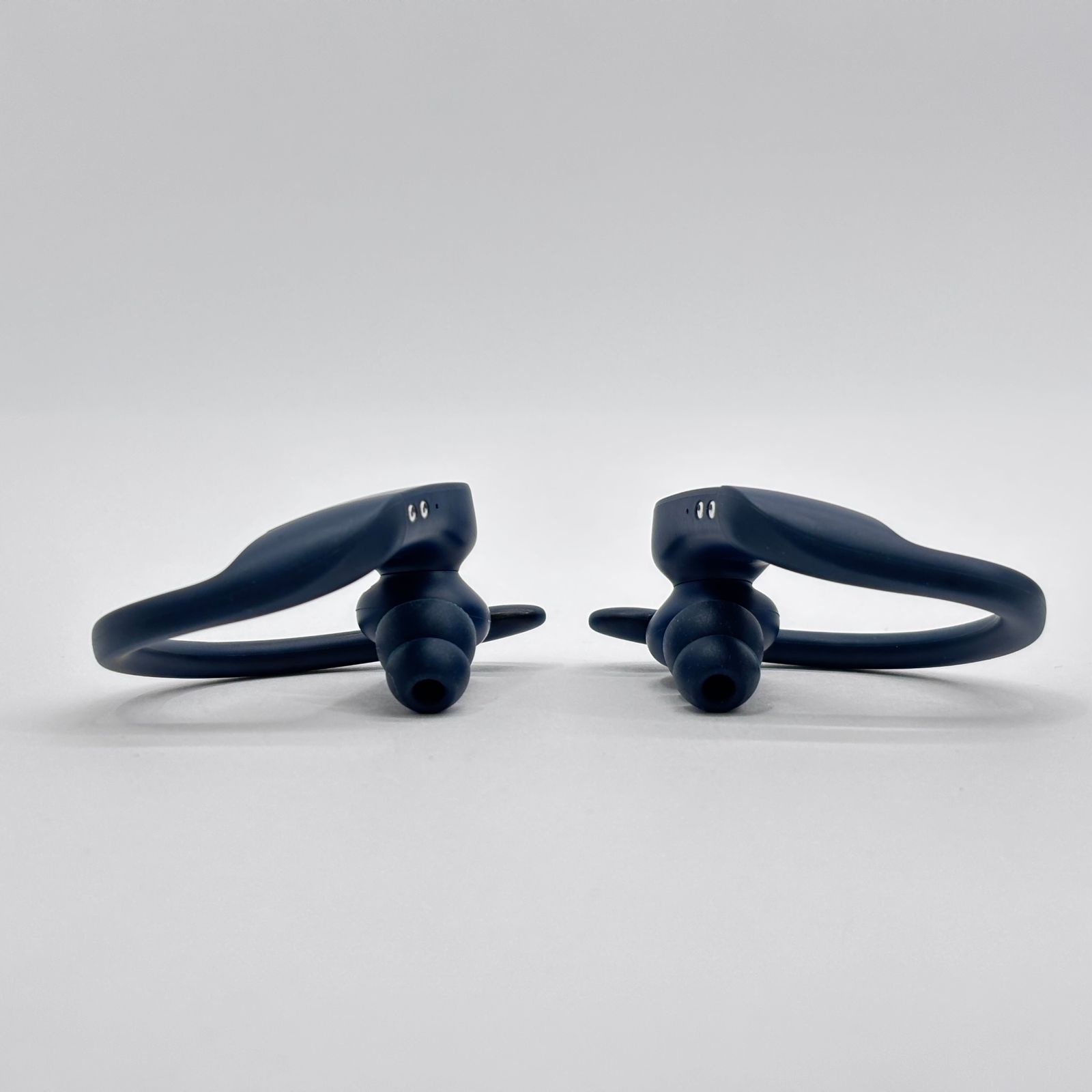 美品 POWER BEATS PRO MV702PA フルワイヤレスイヤホン ネイビー【6171