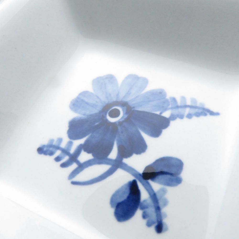ロイヤルコペンハーゲン リモージュ焼.皿.小物入れ 美品 ROYAL COPENHAGEN ロイヤルコペンハーゲン トランクェーバー 小皿