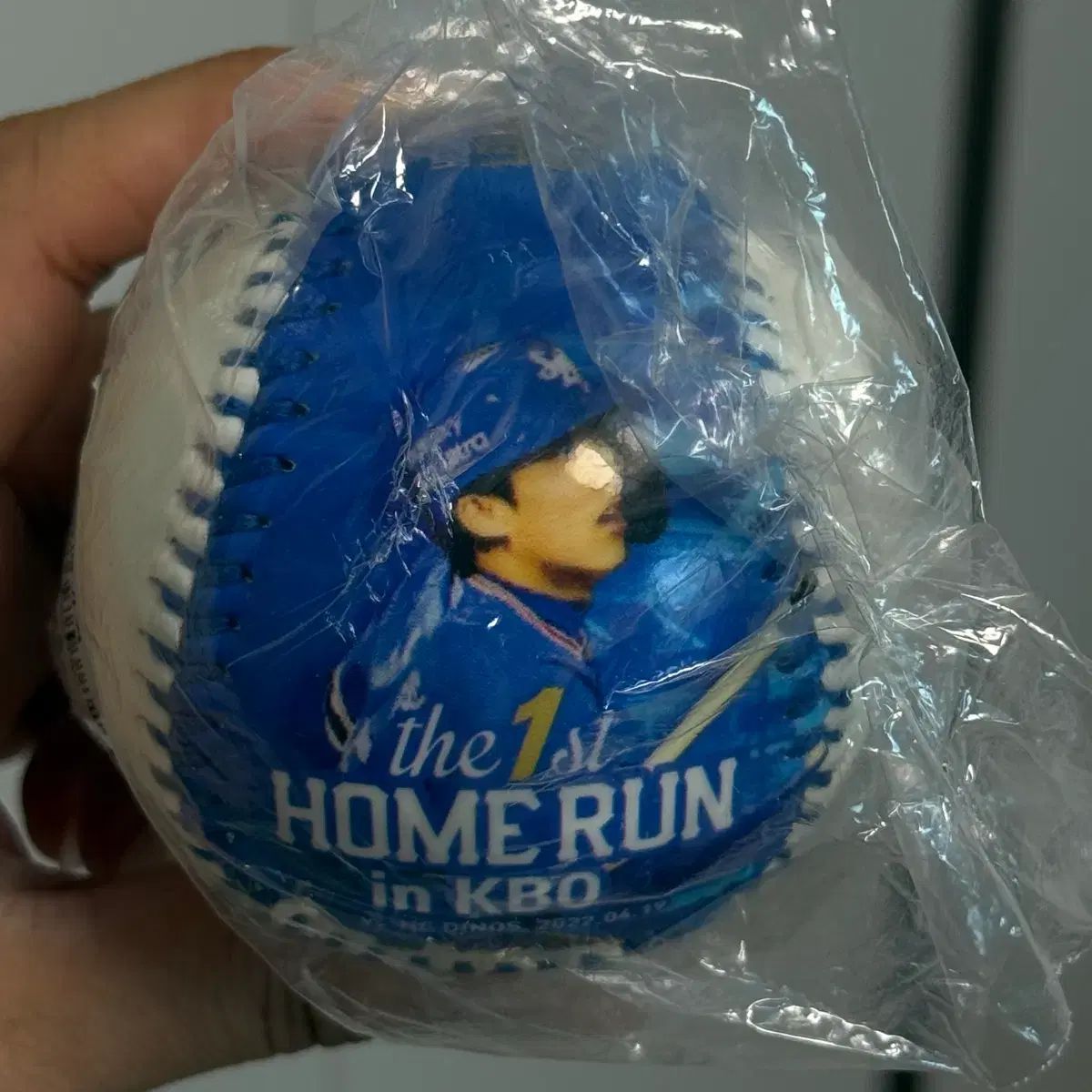 サムスン・ライオンズ イ・ジェヒョン デビュー初 HOMERUN 記念球