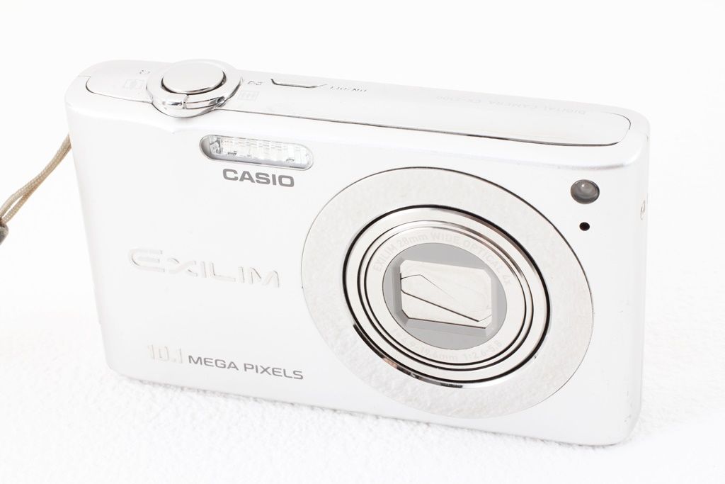 美品 CASIO カシオ EXILIM EX-Z100 コンデジ 1010万画素
