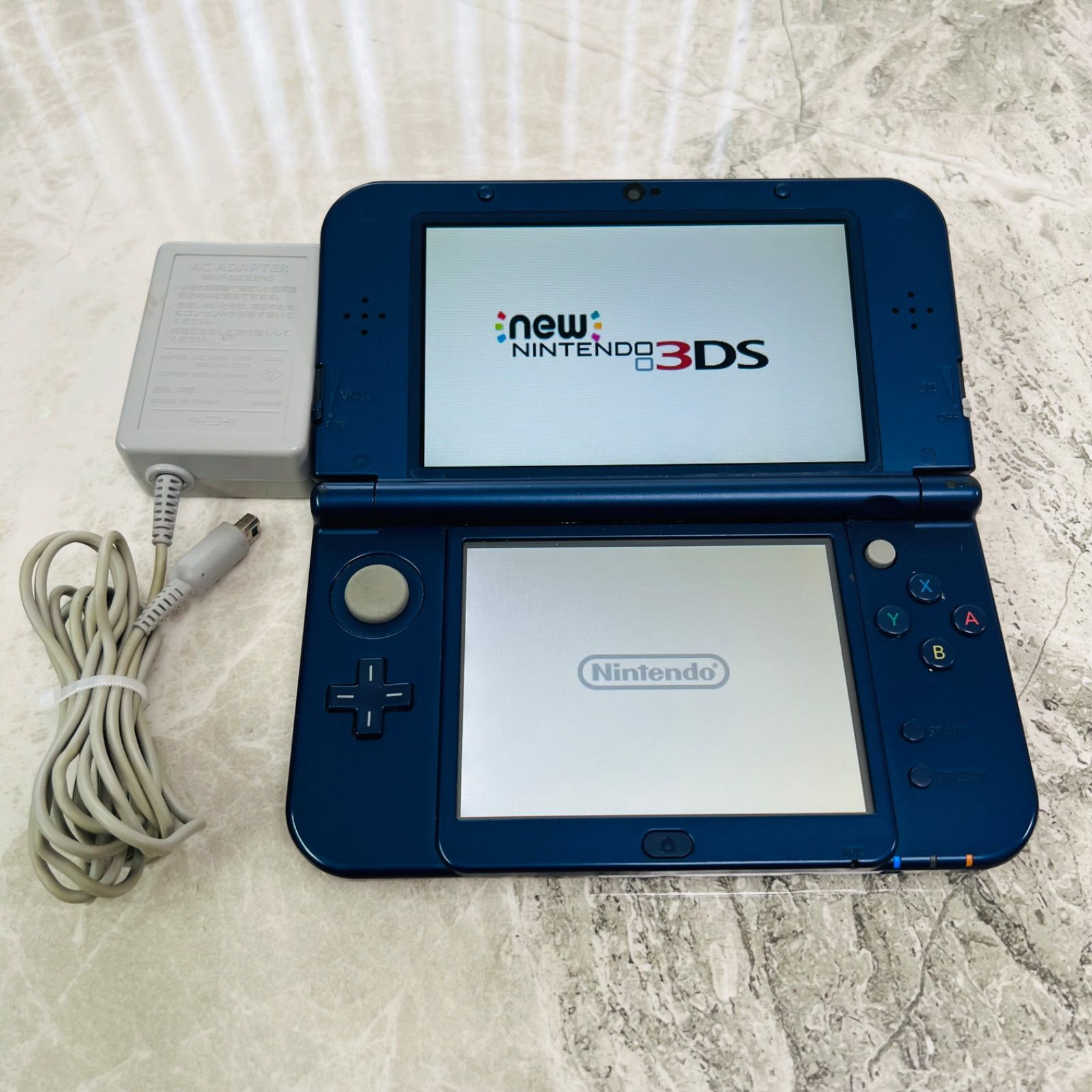 【完動品】New Nintendo 3DS LL メタリックブルー