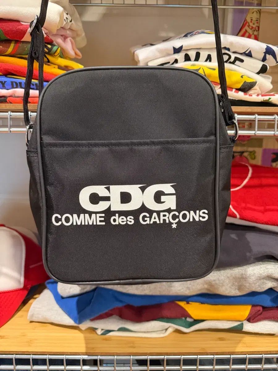 CDG クロスバッグ