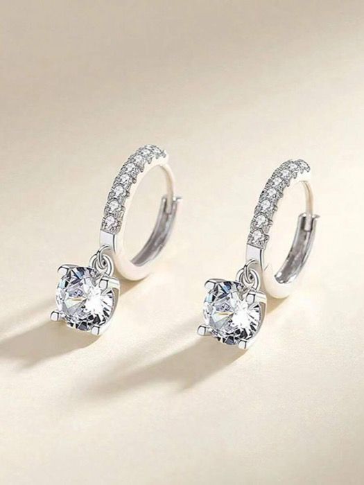 ジュエリー レディース イヤーアクセサリー S925スターリングシルバー ヨーロッパ・アメリカで大人気のクラシックスタイルピアス、大粒ジルコニアアクセント付き、家族、友人、カップルへのエレガントなギフト