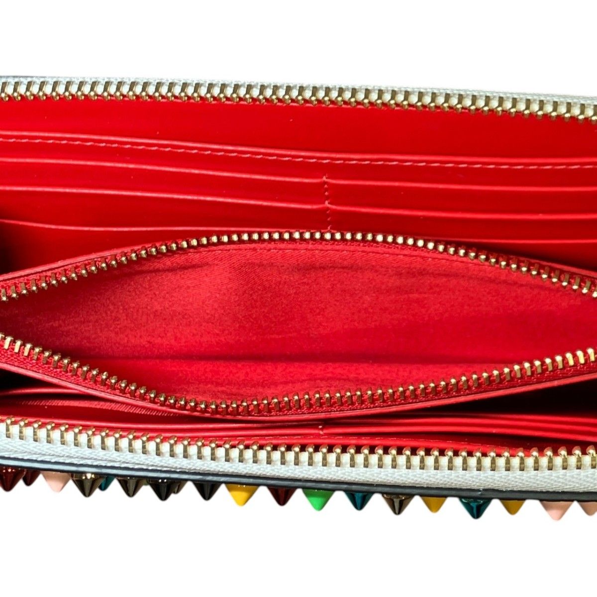 クリスチャンルブタン Christian Louboutin スパイクスタッズ 長財布