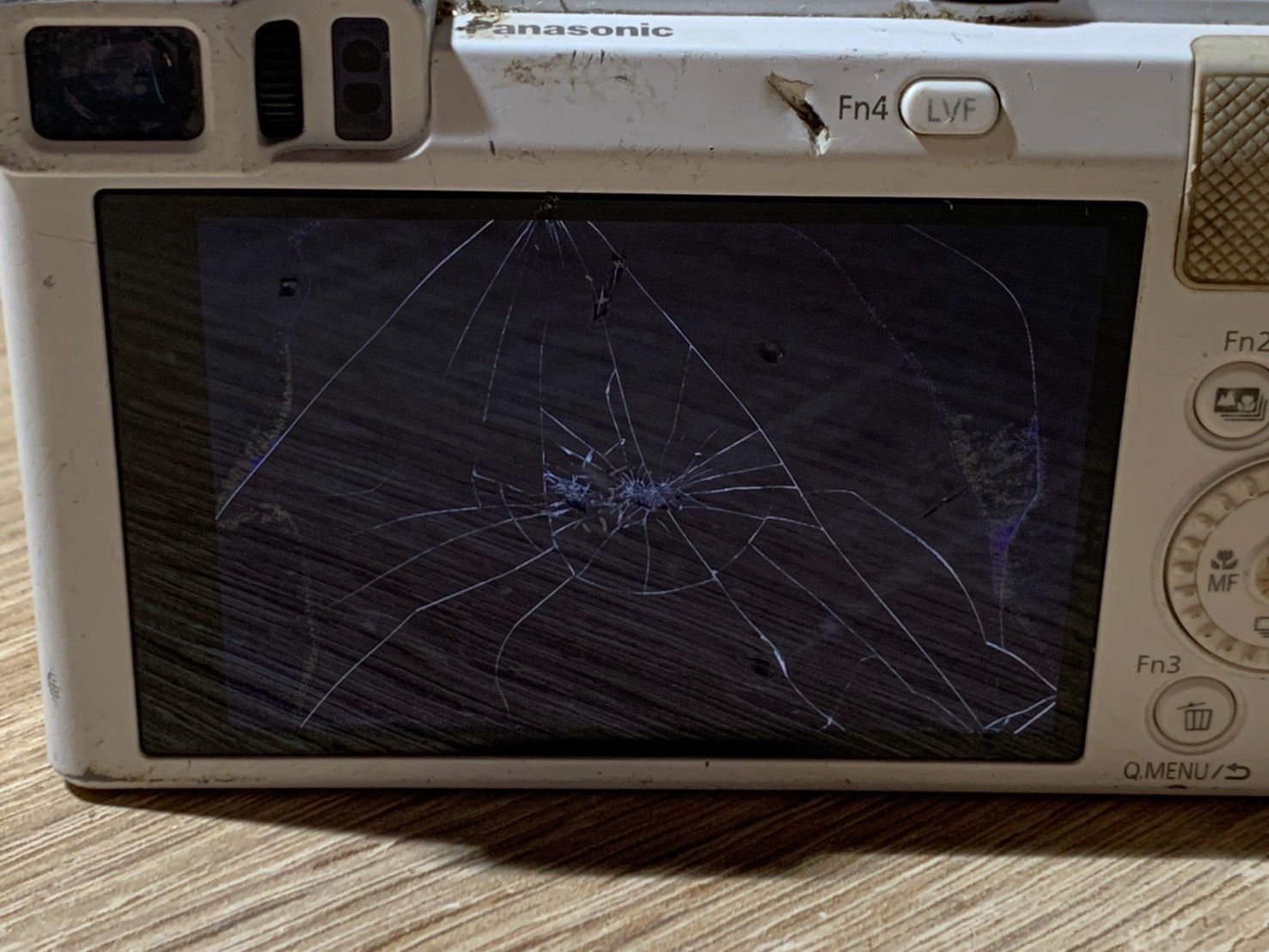 2257 Panasonic LUMIX DMC-TZ85 ホワイト ジャンク品 デジカメ【コ