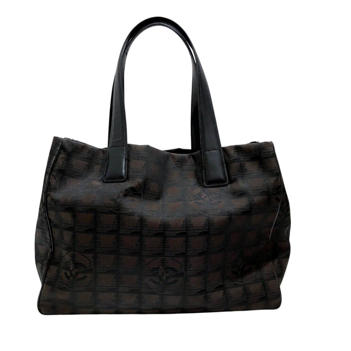 ♡CHANEL♡ニュートラベルライン♡トートバッグ♡ シャネル CHANEL ニュートラベルライン トートバッグ ナイロン レザー