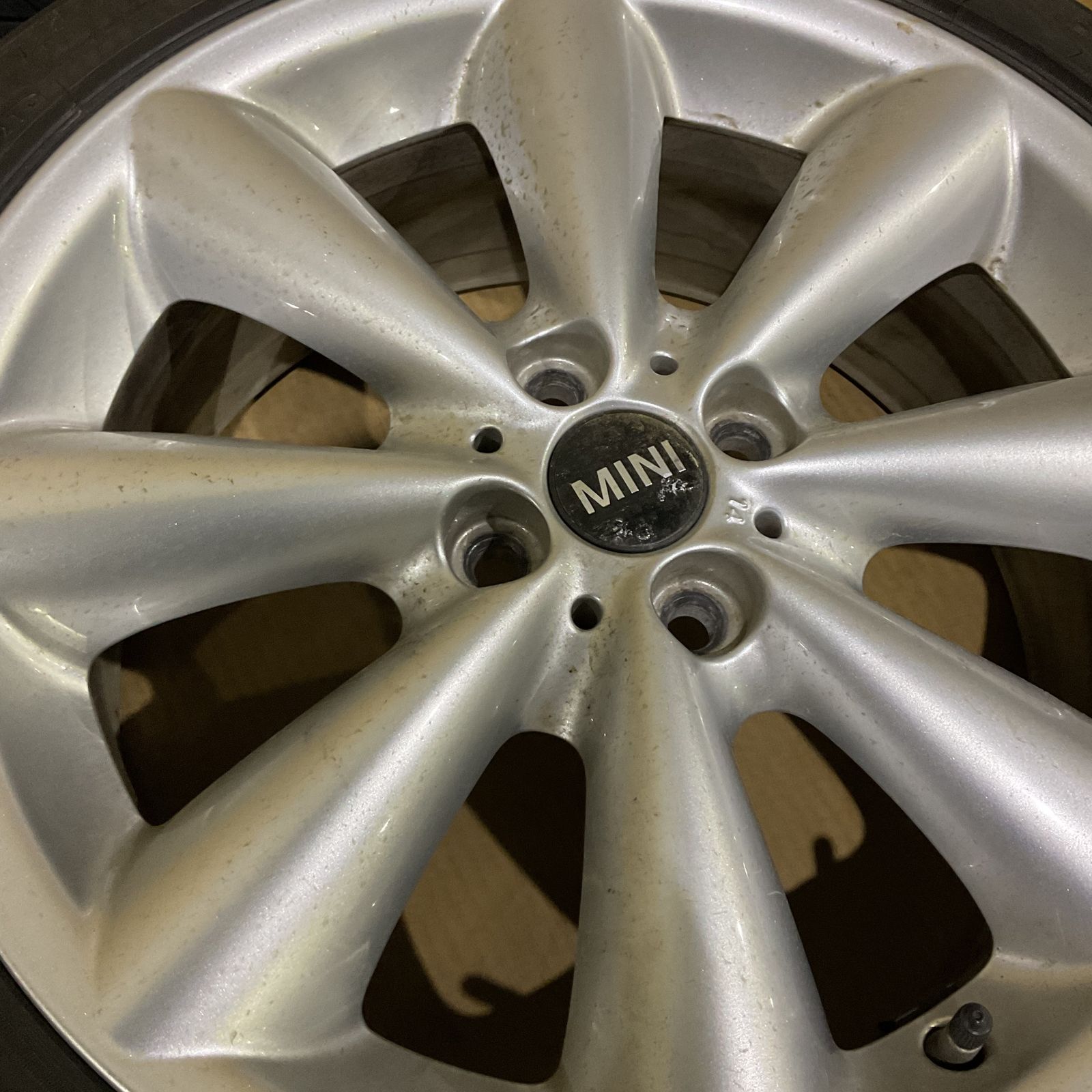 4穴 PCD100 17インチ 7J+48 MINI純正+205/45R17 VRX3 2021年製造 ※交換