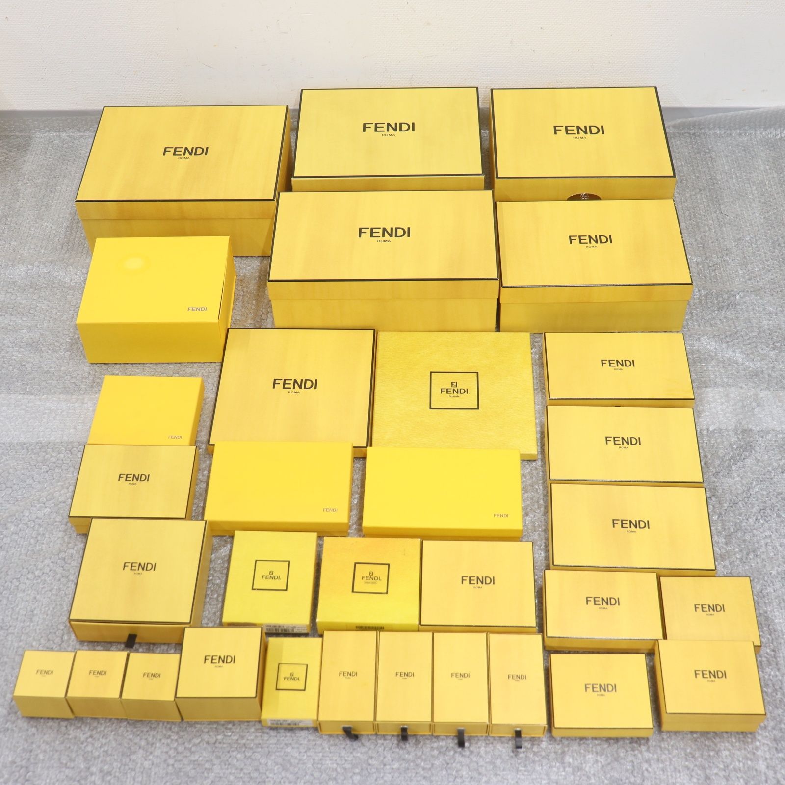 IT6YZQYJ4IZW FENDI フェンディ BOX 空き箱 箱 ショッパー 袋 純正