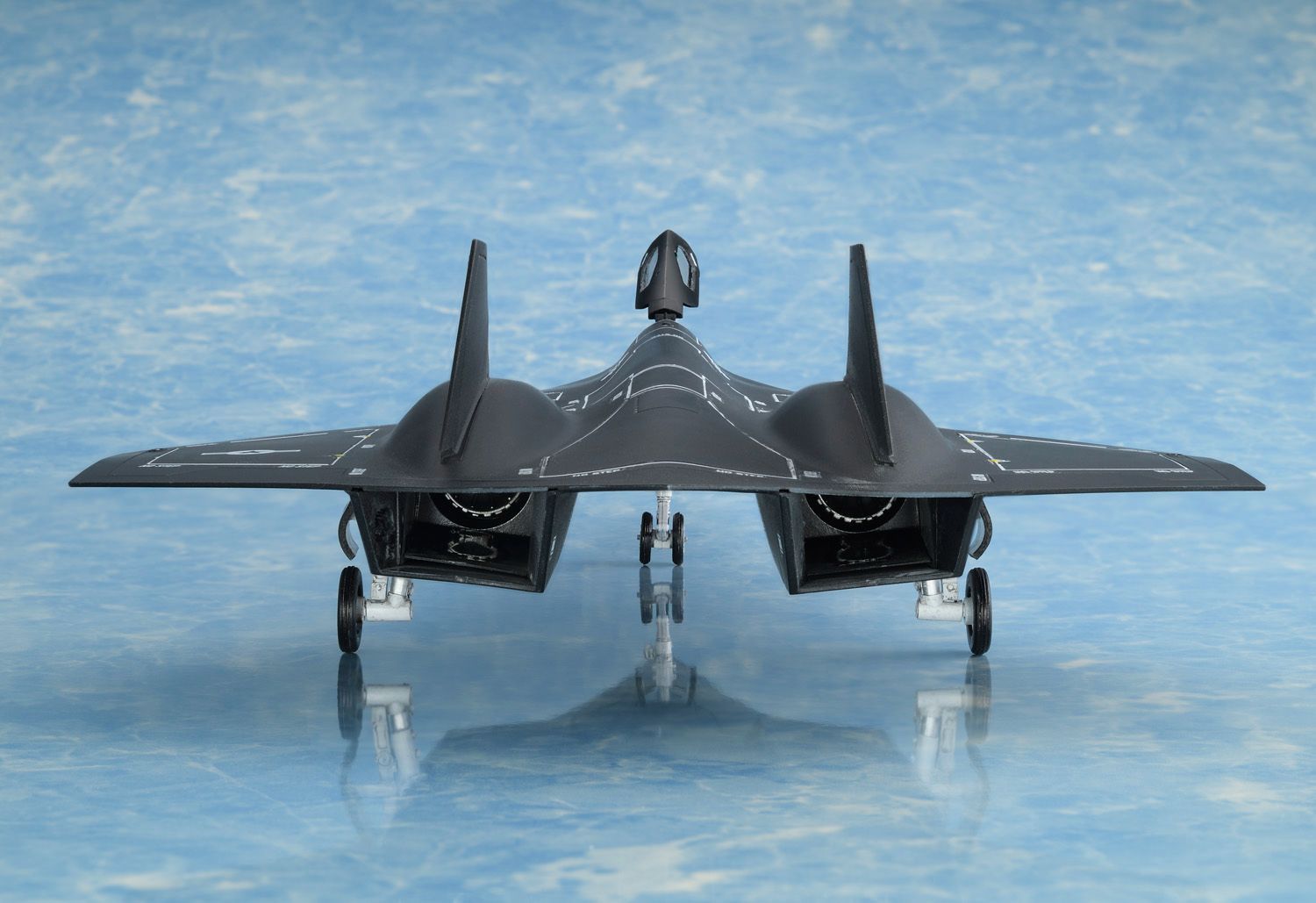 予約】【新品】【再販】ベルファイン トップガン：マーヴェリック 1/72