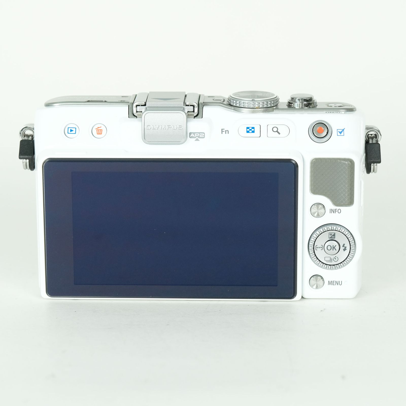 美品 | シャッター数4,450回] OLYMPUS PEN Lite E-PL3 ボディ ホワイト