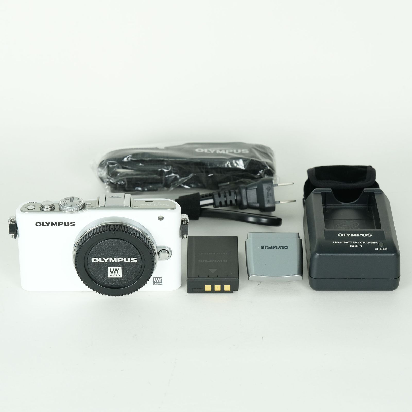 美品 | シャッター数4,450回] OLYMPUS PEN Lite E-PL3 ボディ ホワイト