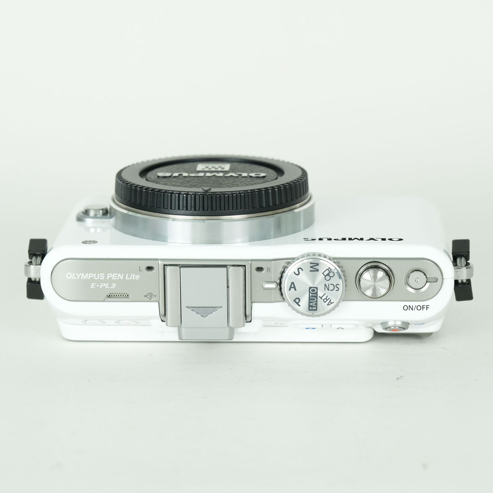 美品 | シャッター数4,450回] OLYMPUS PEN Lite E-PL3 ボディ ホワイト