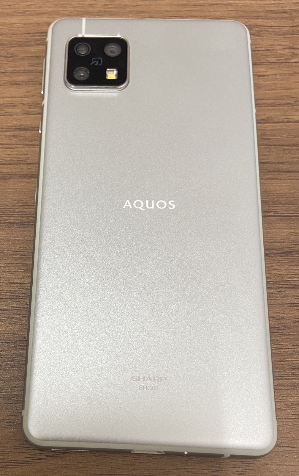 美品 SHARP AQUOS sense5G SHG03 SIMフリー - メルカリ