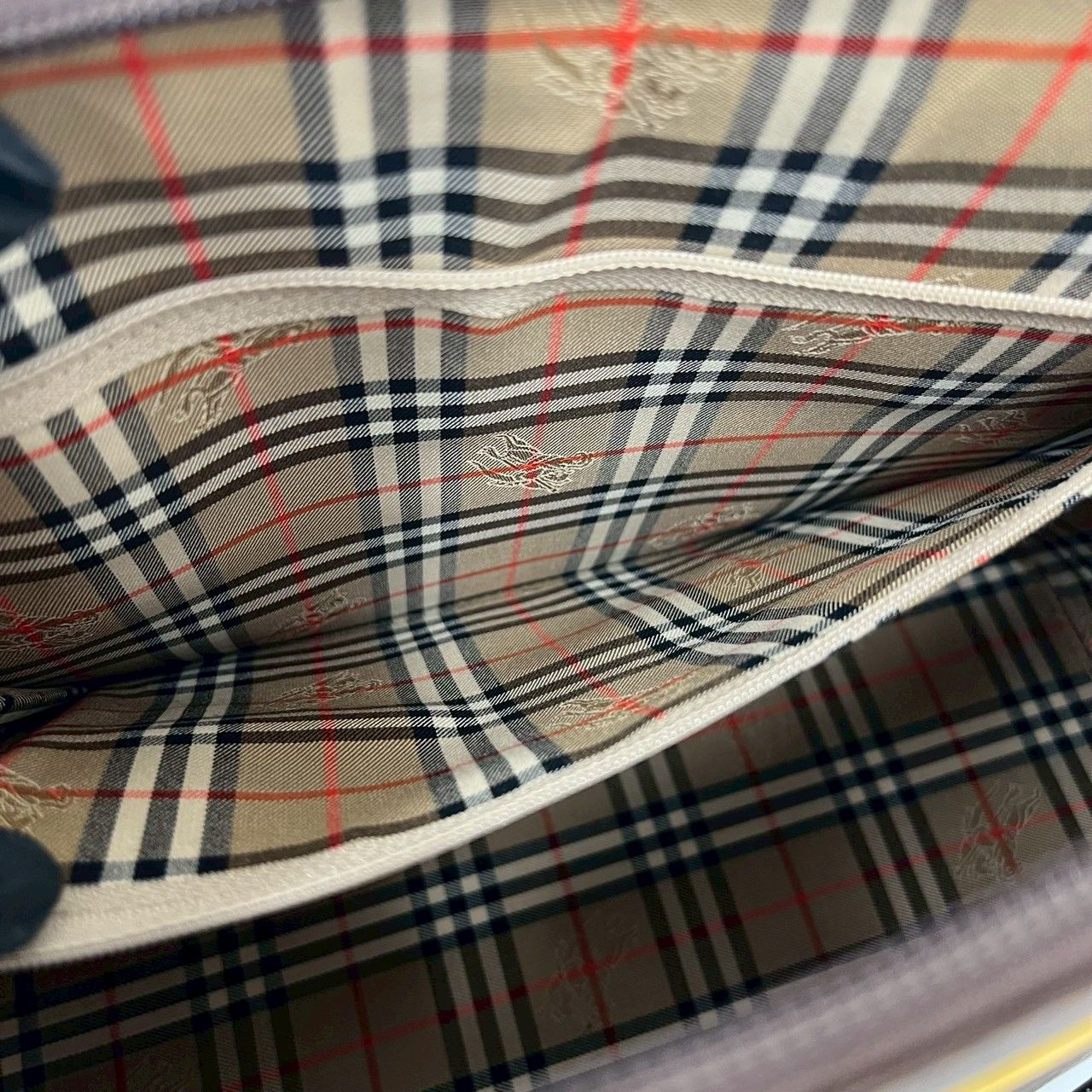 極 美品 BURBERRY バーバリー ノバチェック 柄 ロゴ プレート 金具