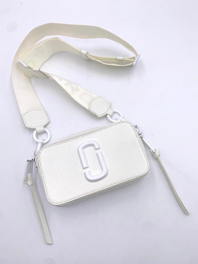 MARC JACOBS マークジェイコブス ザ スナップショット DTM スモール カメラバッグ クラッチ ショルダー バッグ 白 ■■◎レディース
