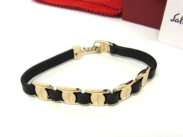 ■新品同様■ Salvatore Ferragamo フェラガモ ヴァラ レザー ブレスレット アクセサリー レディース ブラック系×ゴールド系 HC2197