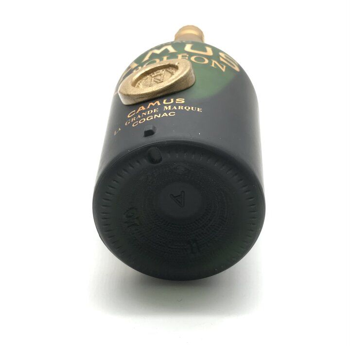 未開栓カミュ ナポレオン コニャック 700ml 箱付-メルカリ
