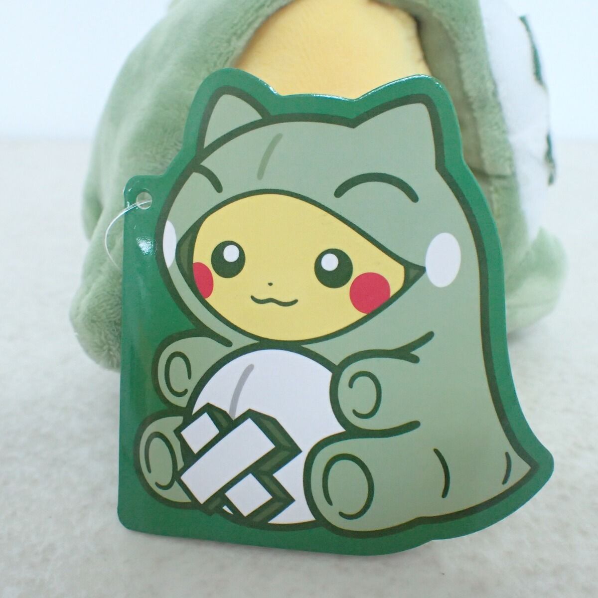 ポケモンセンター 着ぐるみピカチュウぬいぐるみ ポケパルレのみがわり