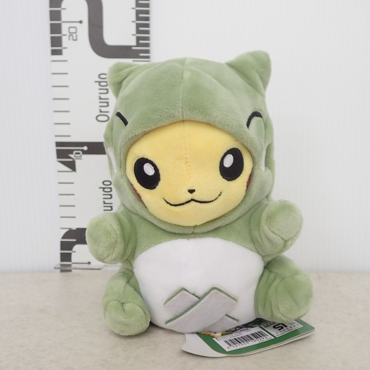 ポケモンセンター 着ぐるみピカチュウぬいぐるみ ポケパルレのみがわり