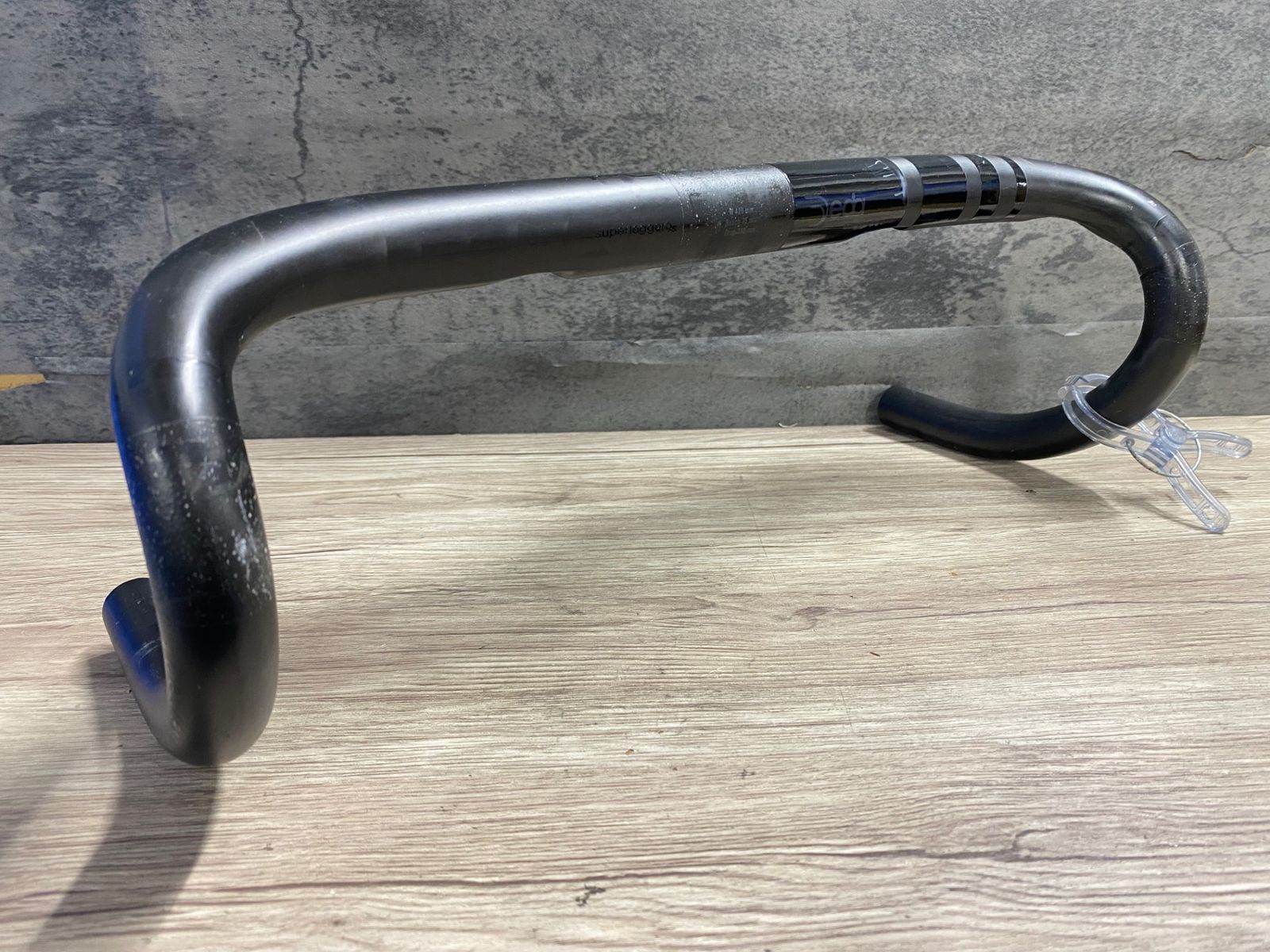 Hutchinson NITRO2 ユッチンソン ニトロ2 700×28C 2本 【認定店