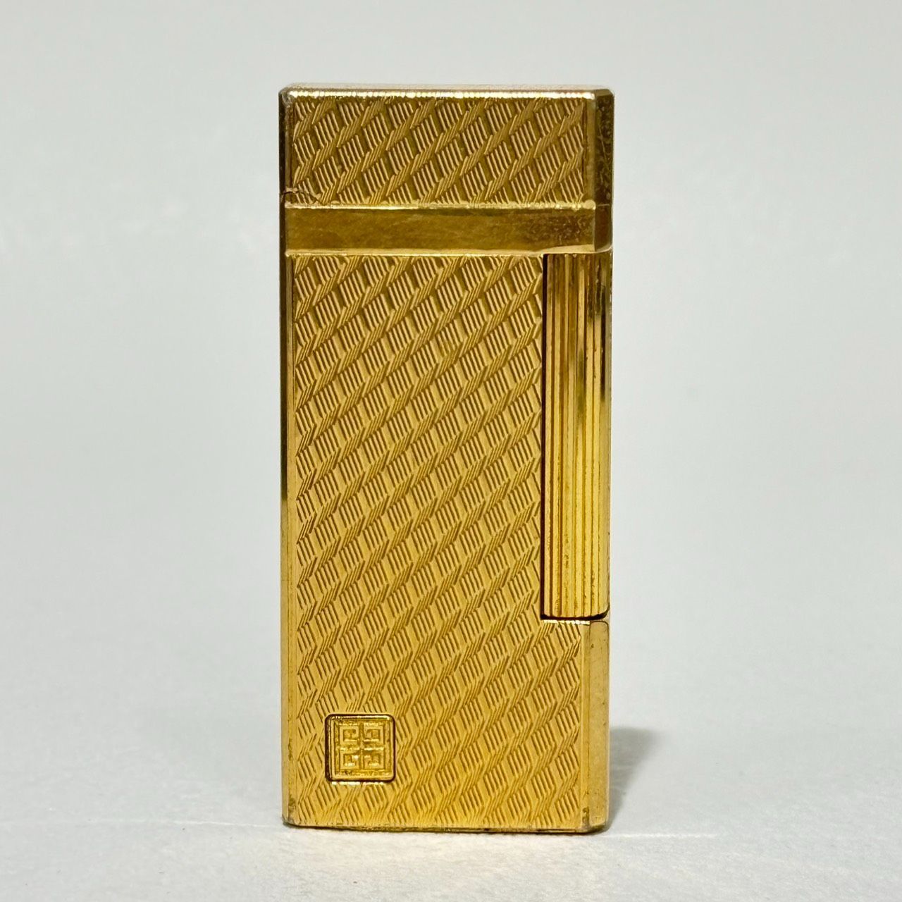 ジバンシー GIVENCHY ガスライター 2000 KG136 - メルカリ