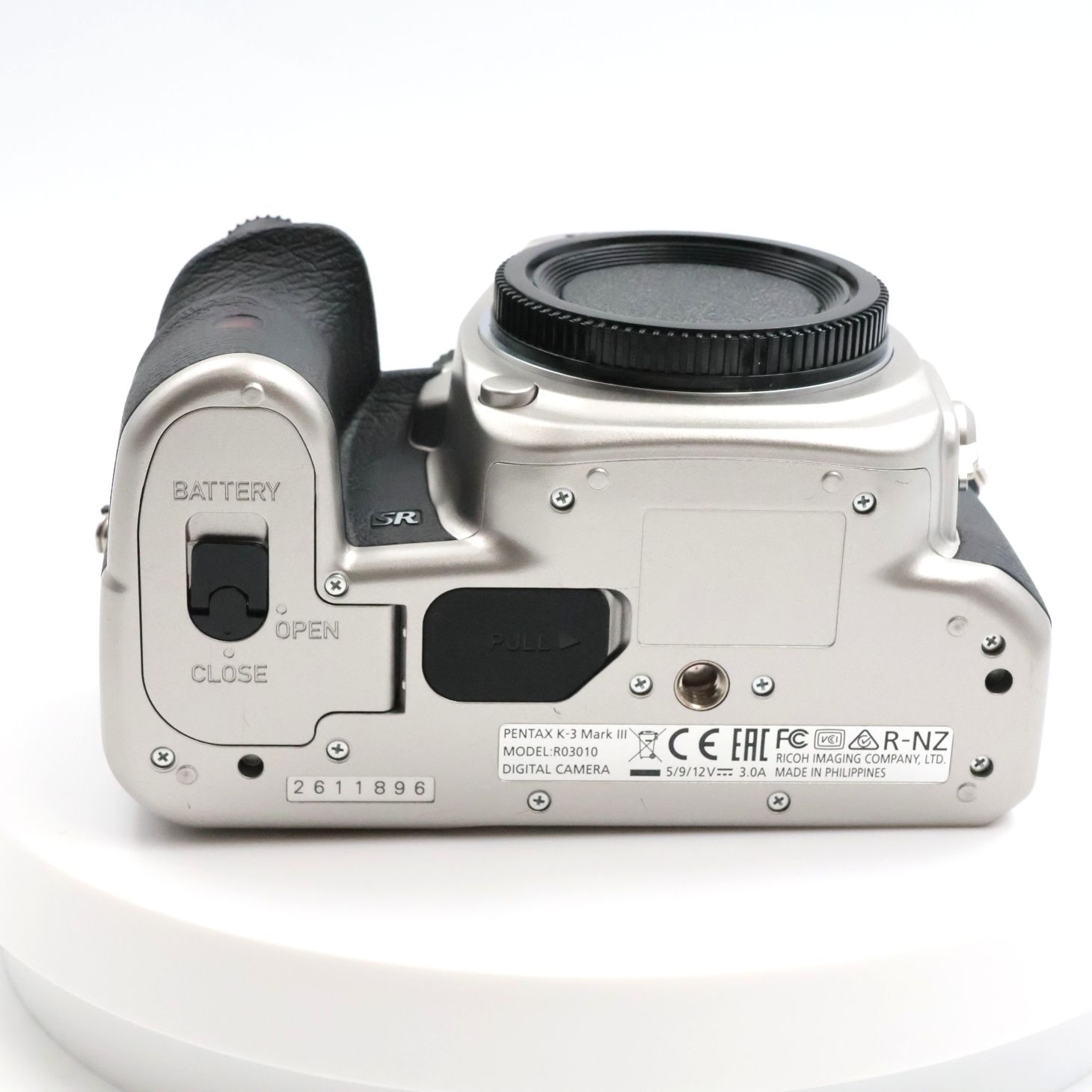 □シャッター数1583枚！新品同様□ PENTAX K-3 Mark III 3 ボディ