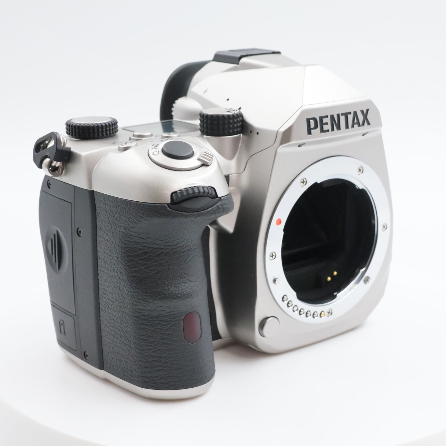 □シャッター数1583枚！新品同様□ PENTAX K-3 Mark III 3 ボディ
