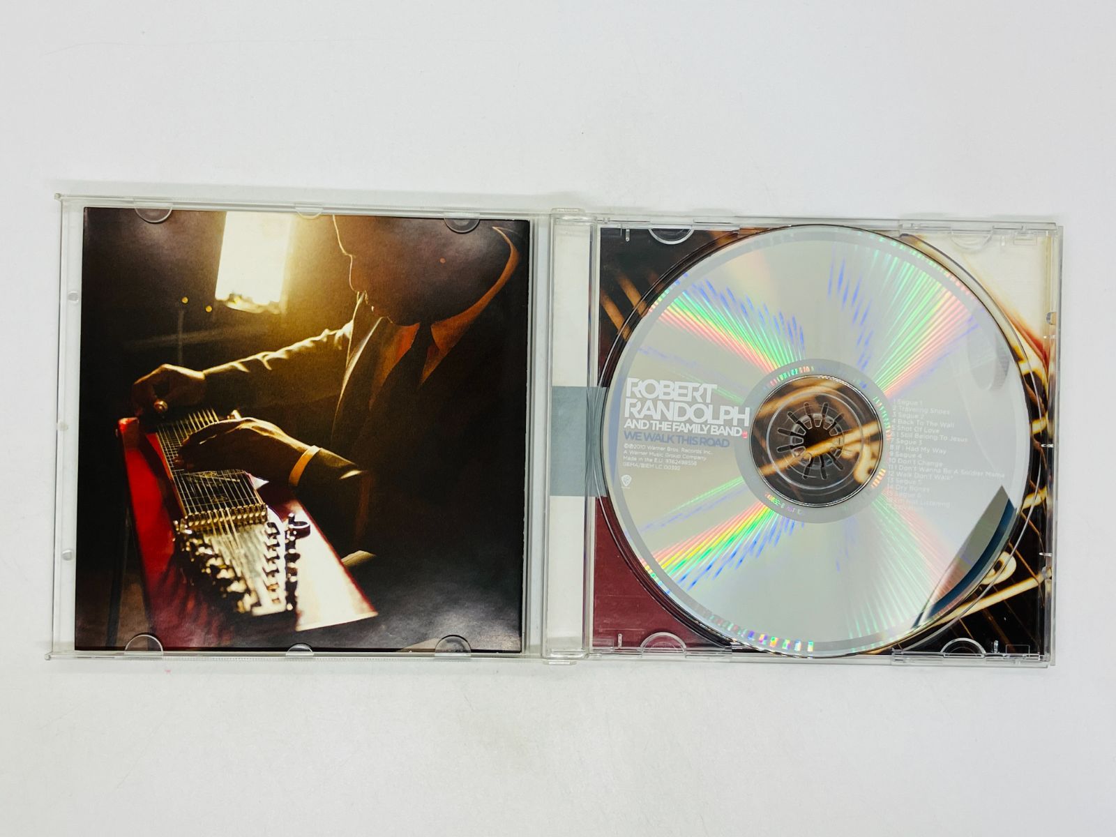 CD ROBERT RANDOLPH AND THE FAMILY BAND / WE WALK THIS ROAD 9362