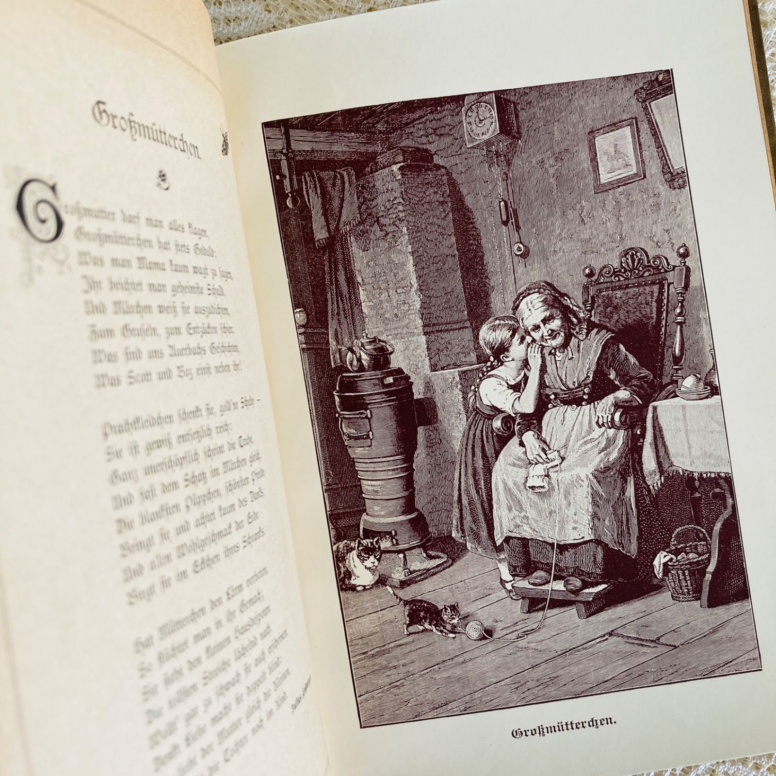 美しい花装丁のアンティーク詩選集 1910年頃 ドイツ語古書 インテリア