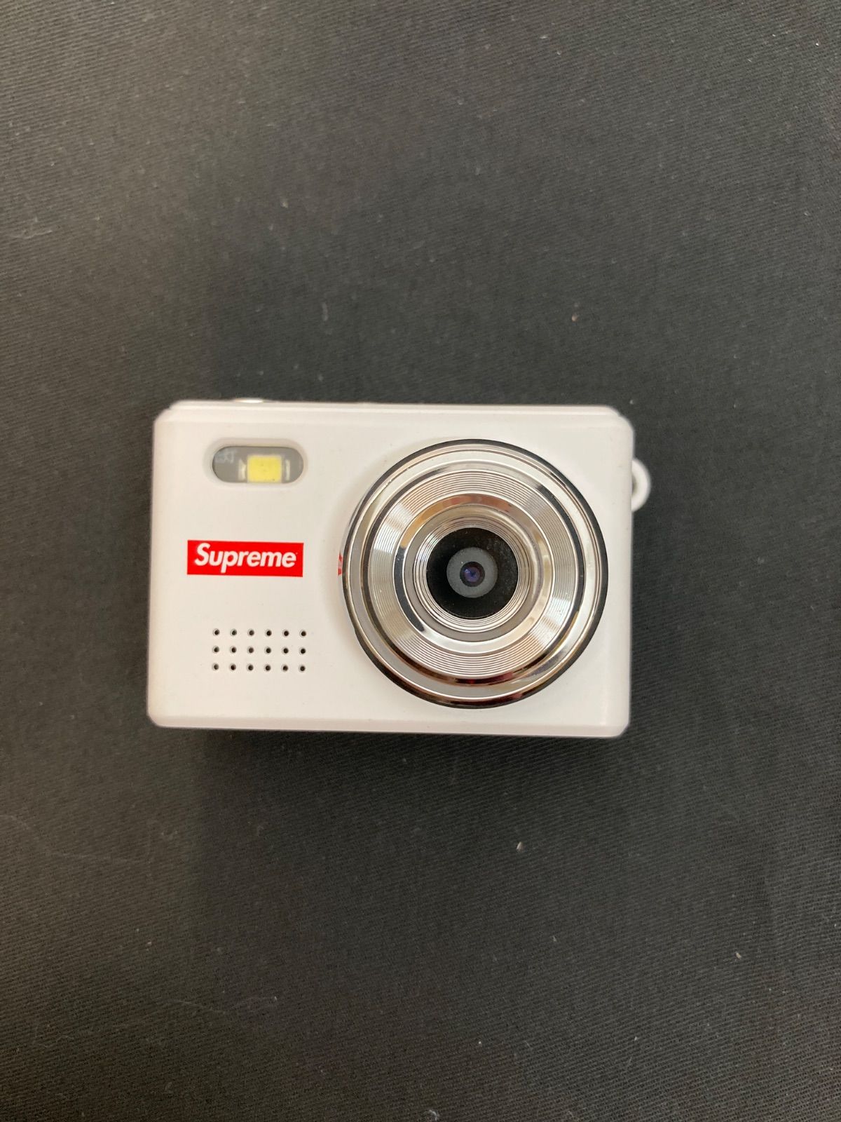 広店】Supreme Mini Digital Camera 2025FW1009027 デジタルカメラキー