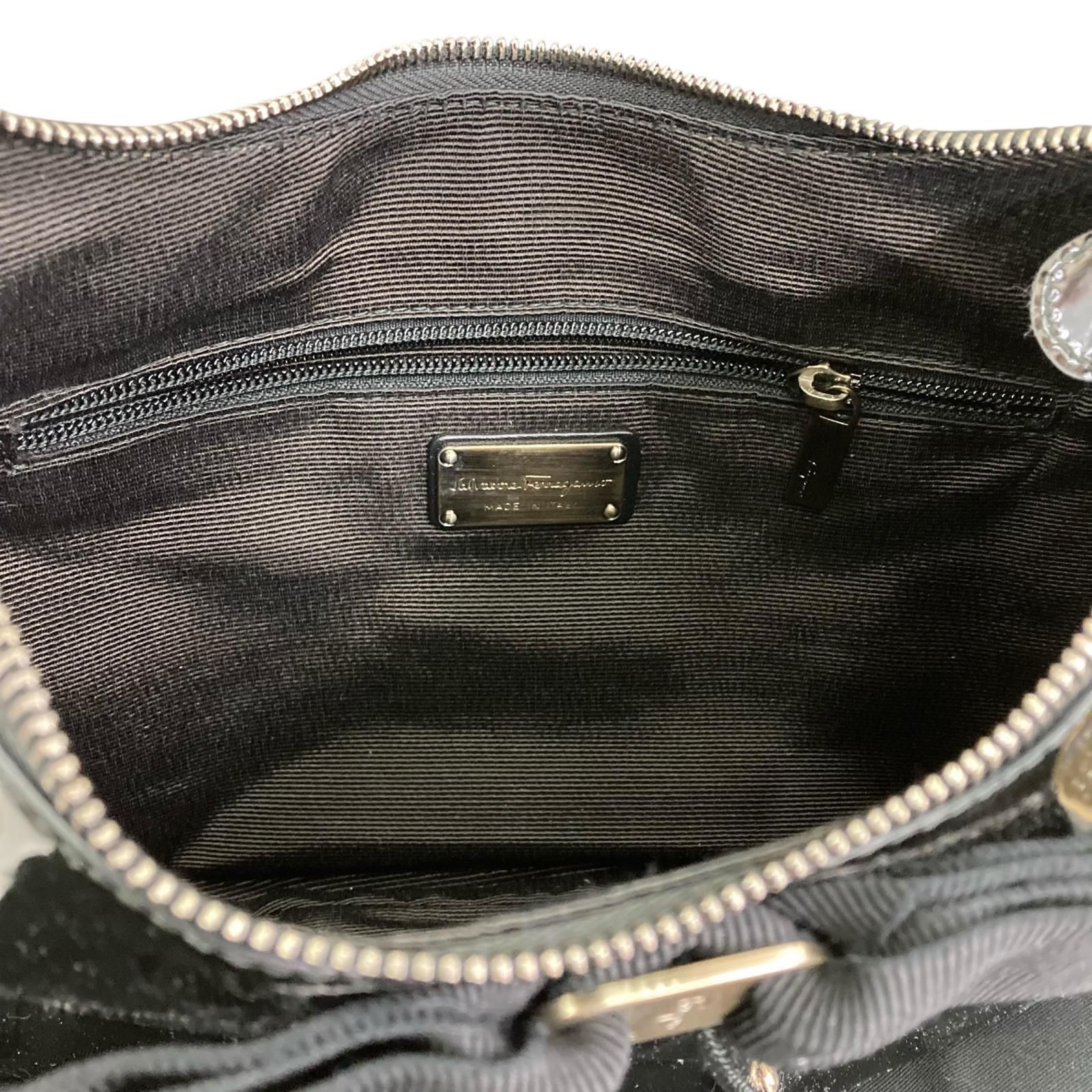 180053 訳アリ品 Salvatore Ferragamo サルヴァトーレフェラガモ