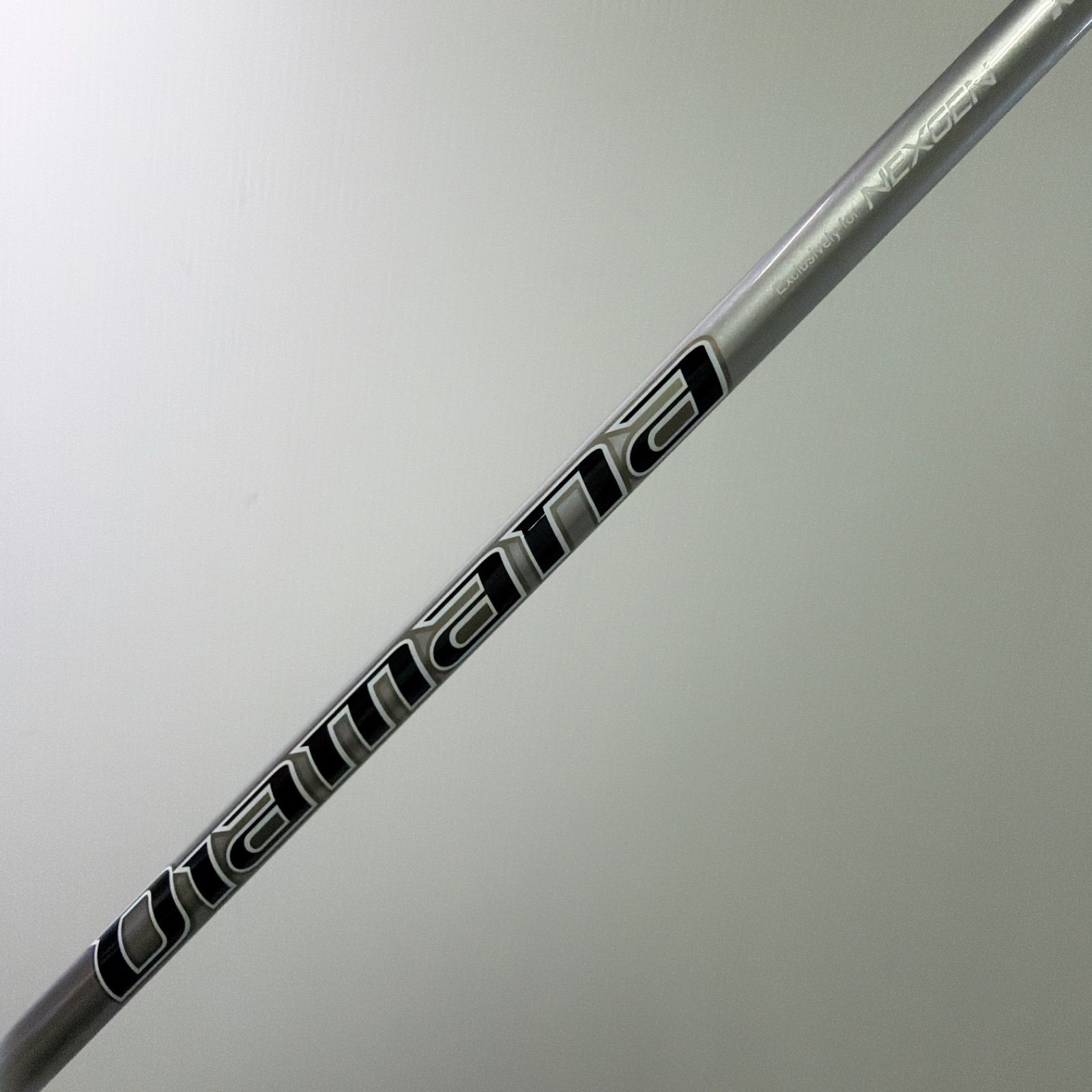 新品グリップ ドライバーシャフト Diamana Exclusivity for NEXGEN