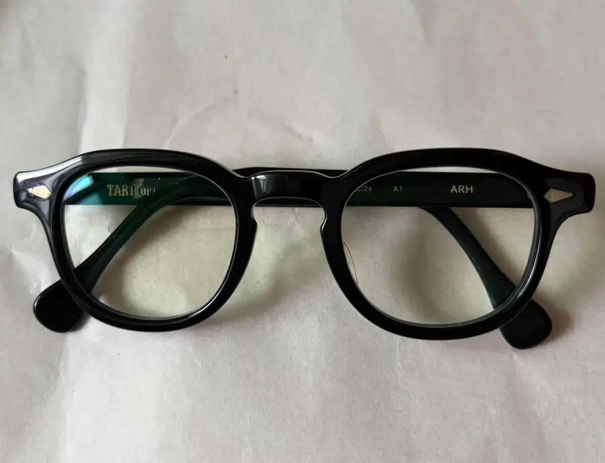 TART OPTICAL ARNEL タート オプティカル アーネル