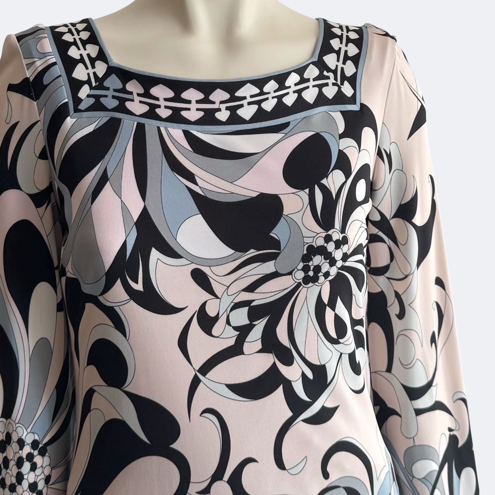 EMILIO PUCCI エミリオプッチ 花柄 ワンピース フラワー 七分袖 - メルカリ
