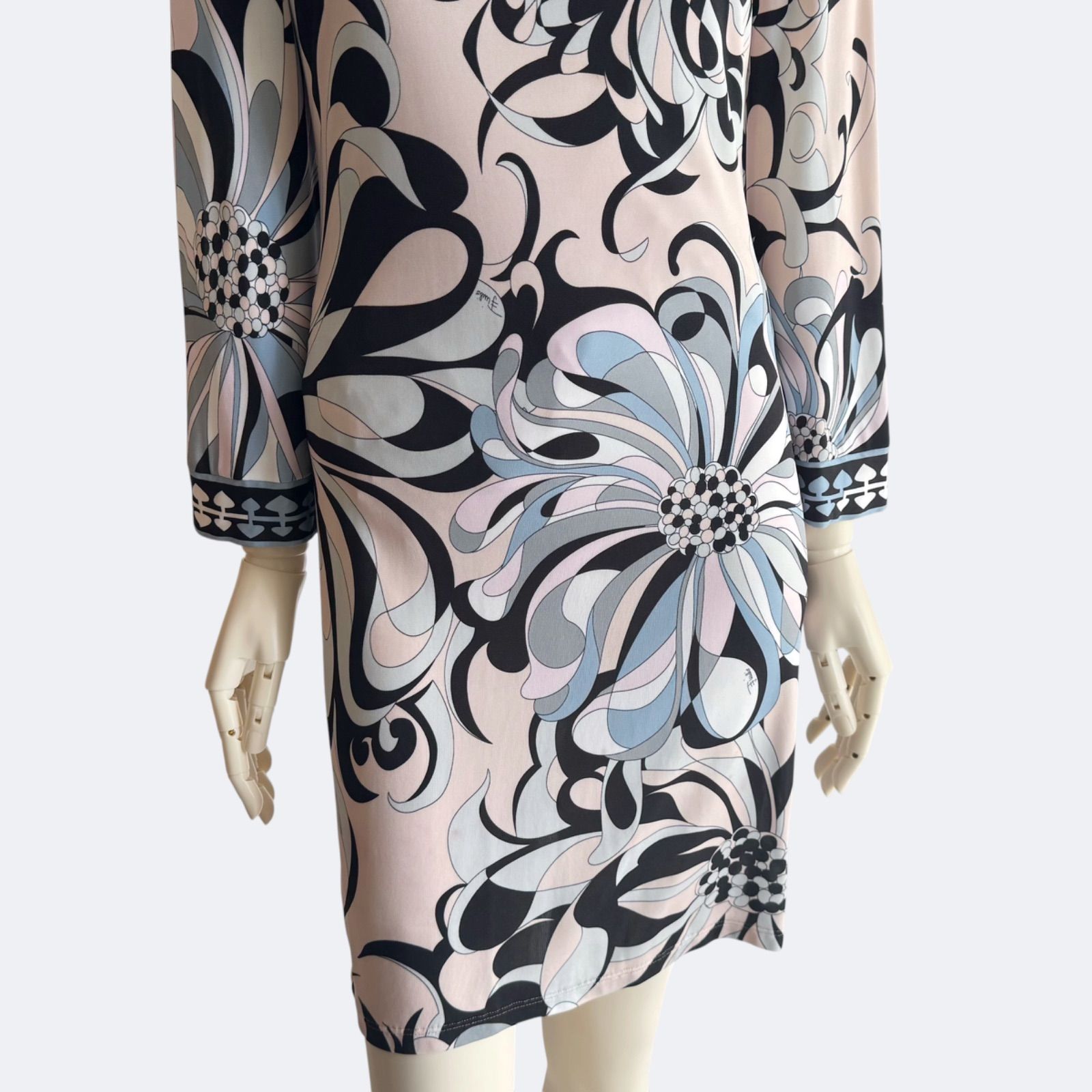 EMILIO PUCCI エミリオプッチ 花柄 ワンピース フラワー 七分袖 - メルカリ