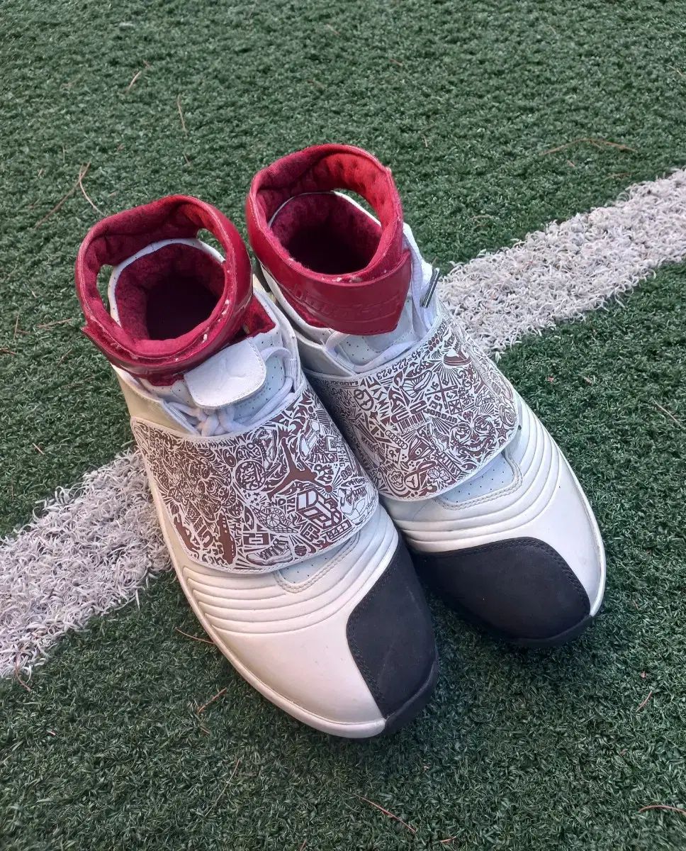 ジョーダン 20 OG 白 レーザー Jordan 20 OG 285