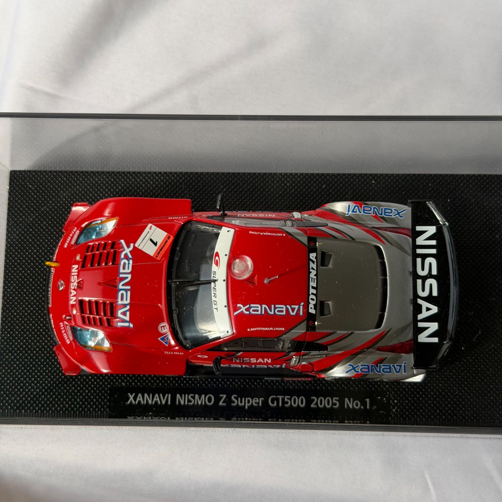 1/43 エブロ ザナヴィ ニスモ Z スーパーGT500 2005 No.1 ミニカー