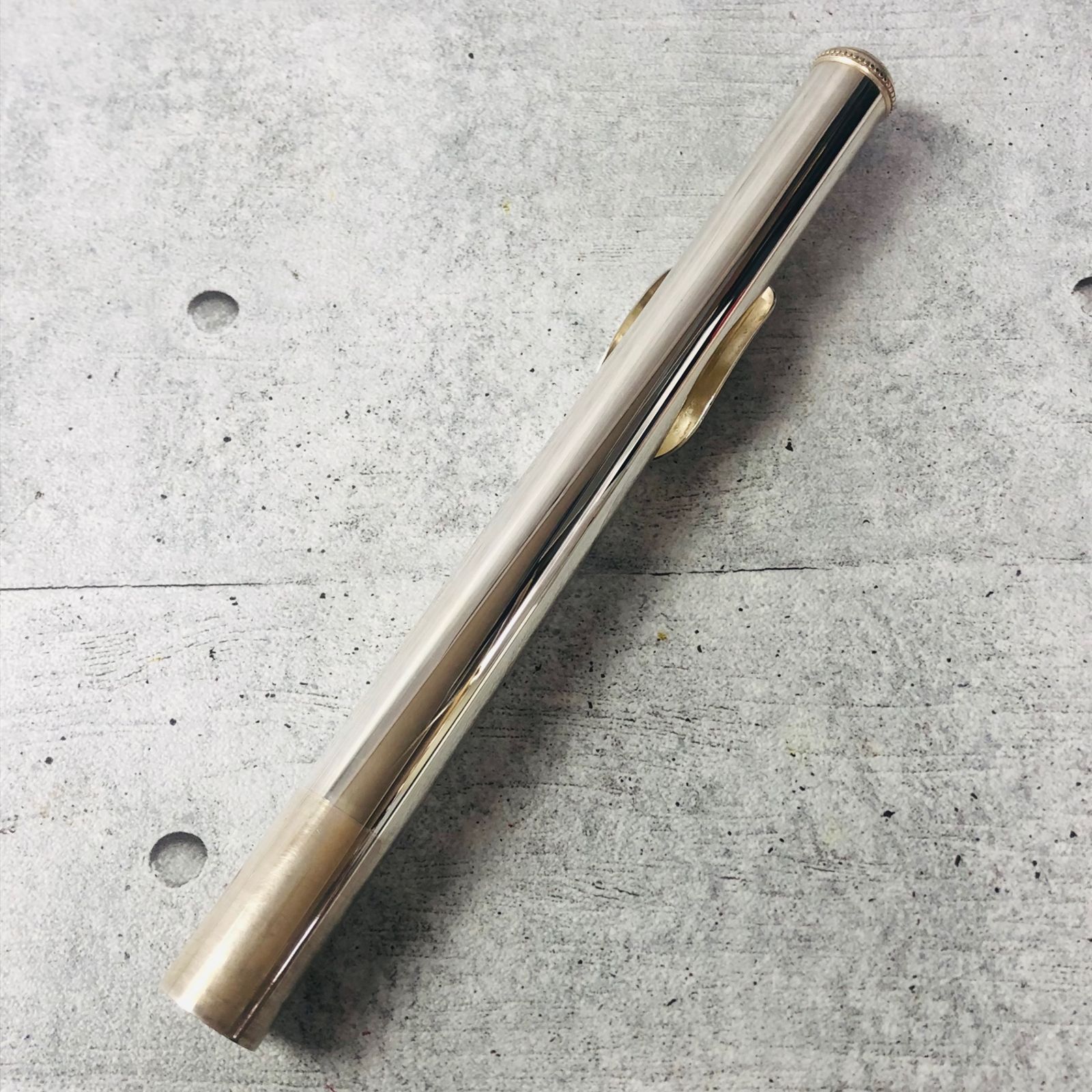 YAMAHA YFL-451 フルート 管楽器 シルバー 頭部管銀製 ケース付属 YAMAHA ヤマハ YFL-451 頭部管銀製 フルート 入門 初心者 木管楽器