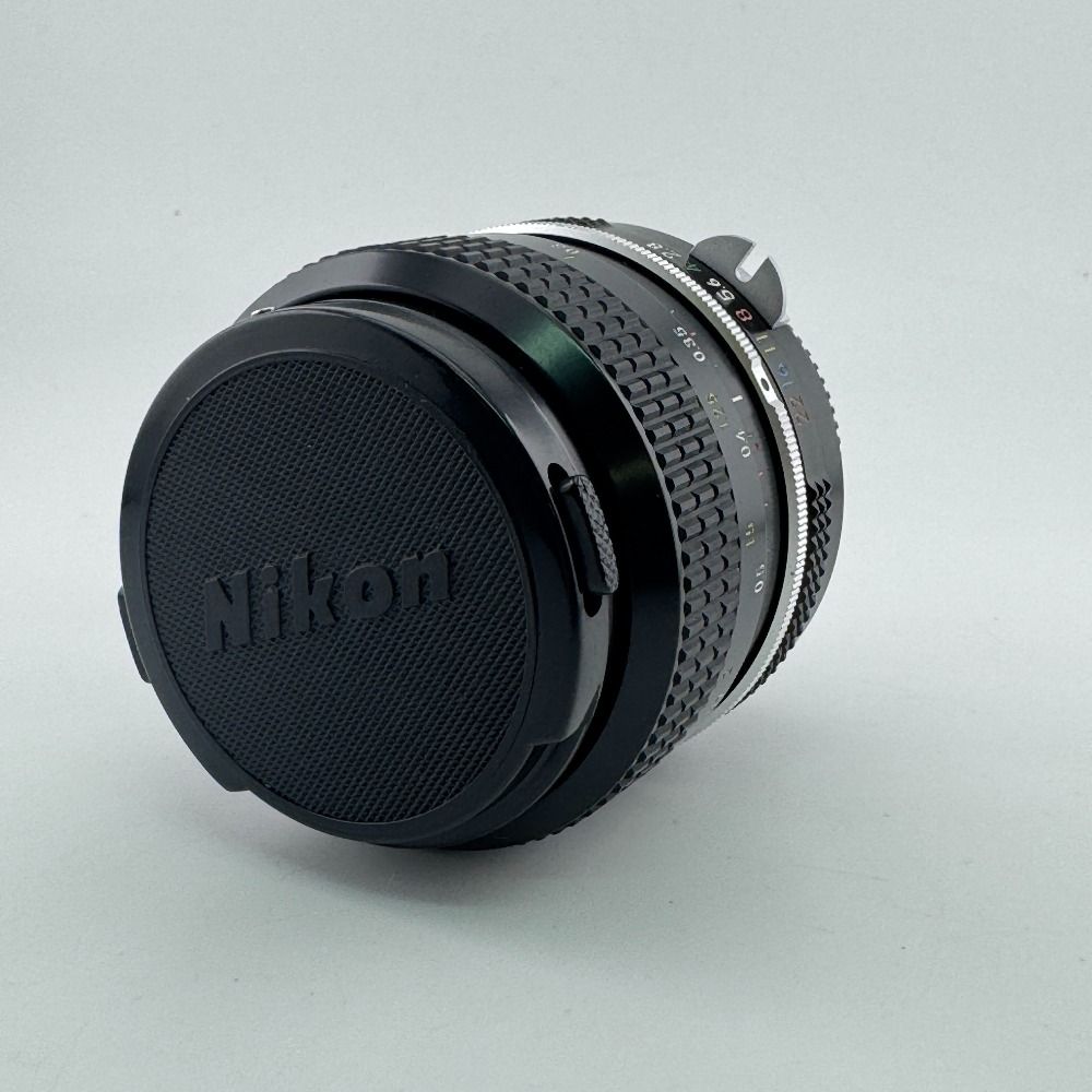 Nikon ニコン NIKKOR 24mm 1:2.8 f2.8 Ai-S マニュアルフォーカス カメラレンズ プラスチック カメラ ブラック ユニセックス