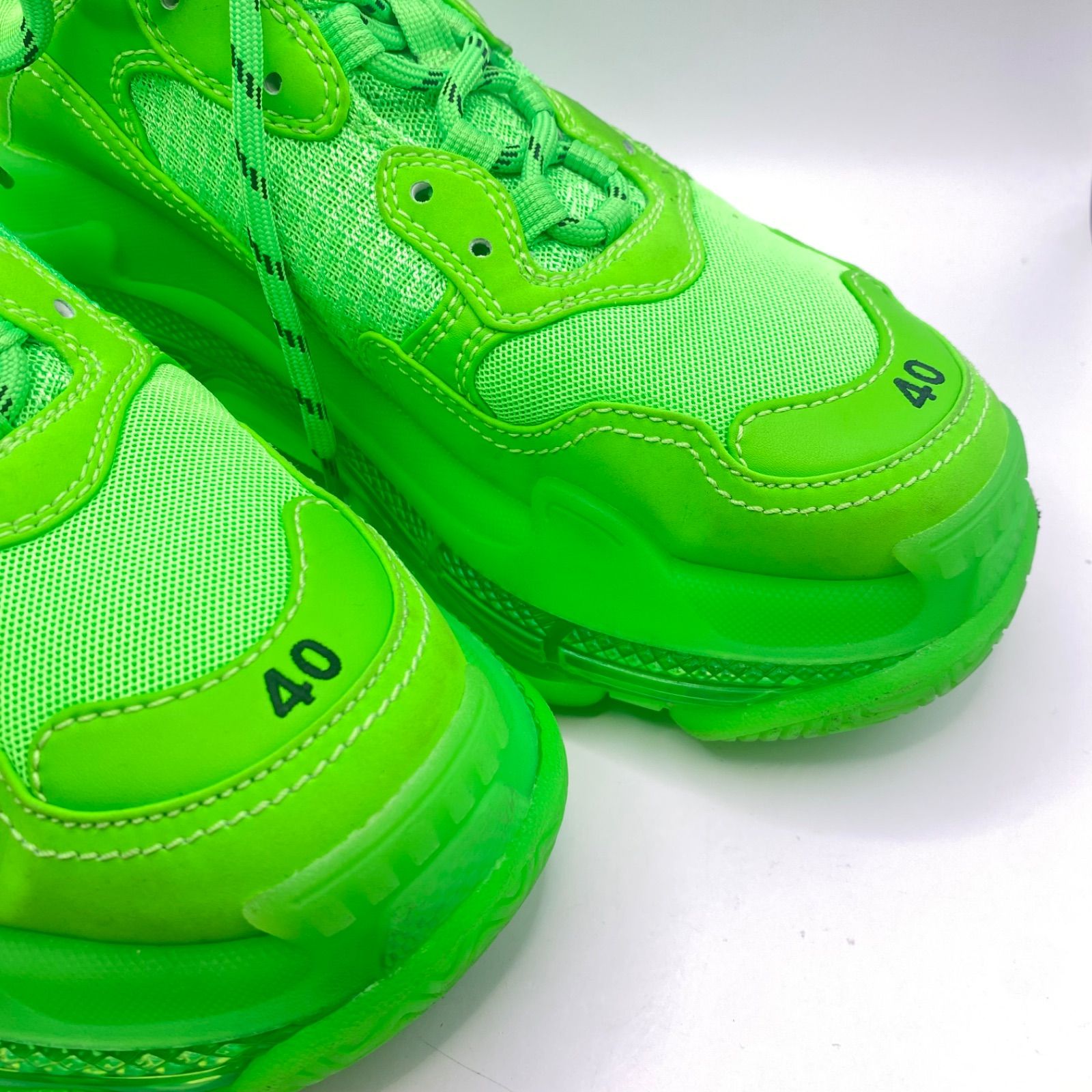 E Balenciaga バレンシアガ トリプルS Triple S スニーカー ネオン