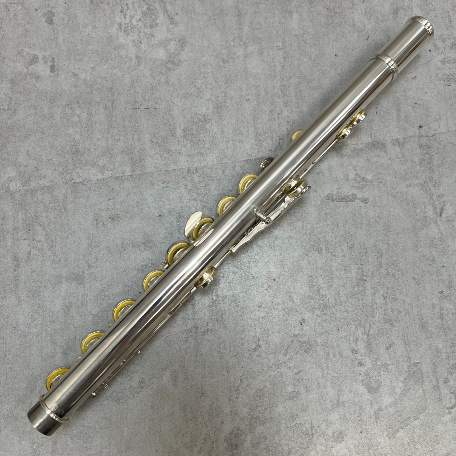 ヤマハ フルート YFL-211S Eメカ搭載 銀メッキ シルバー 木管楽器