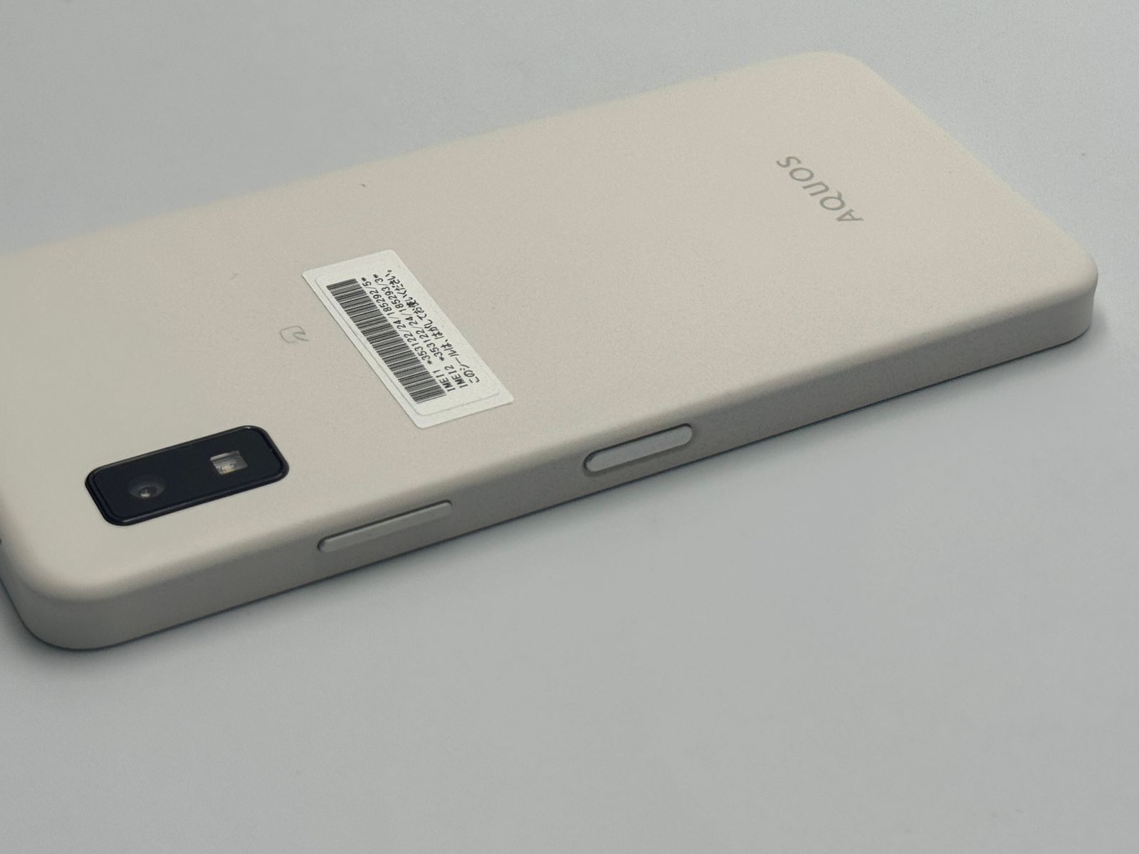 訳あり中古B】AQUOS wish3 A302SH ホワイト 64GB - メルカリ