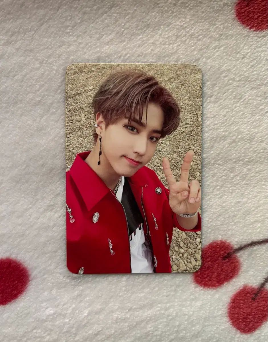 Stray Kids(ストレイキッズ・スキズ・SKZ) NOEASY トレカ ハン(HAN