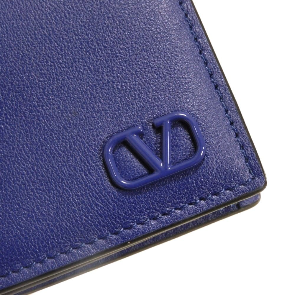 VALENTINO ヴァレンティノ ミニ Vロゴ シグネチャー カードホルダー カーフ スナップボタン 二つ折り コンパートメント マチ付き パスケース 名刺入れ RFID ICチップ 美品 Vマーク ネイビーブルー カードケース 2Y2P0U14ZQU VALENTINO ヴァレンティノ ミニ Vロゴ シグネチャー カードホルダー