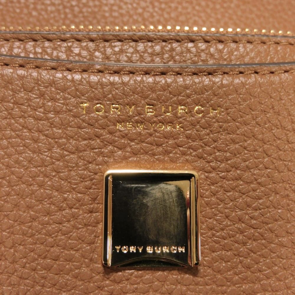 Tory Burch トリーバーチ プリテン チェーン ウォレット ペブル カーフ