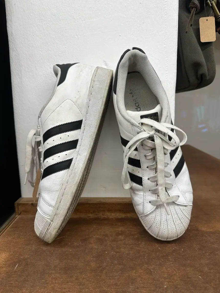 adidas アディダス SUPERSTAR 6,757円