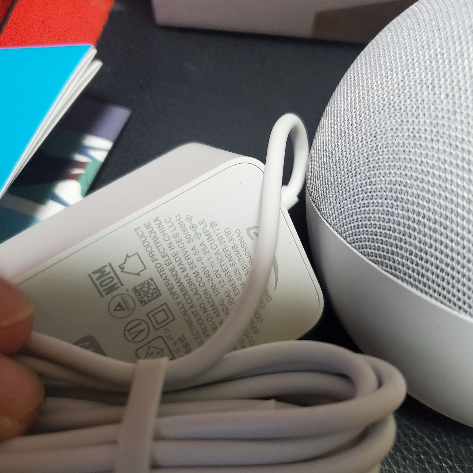 Amazon Echo Dot (エコードット) 第5世代 - Alexa、センサー搭載