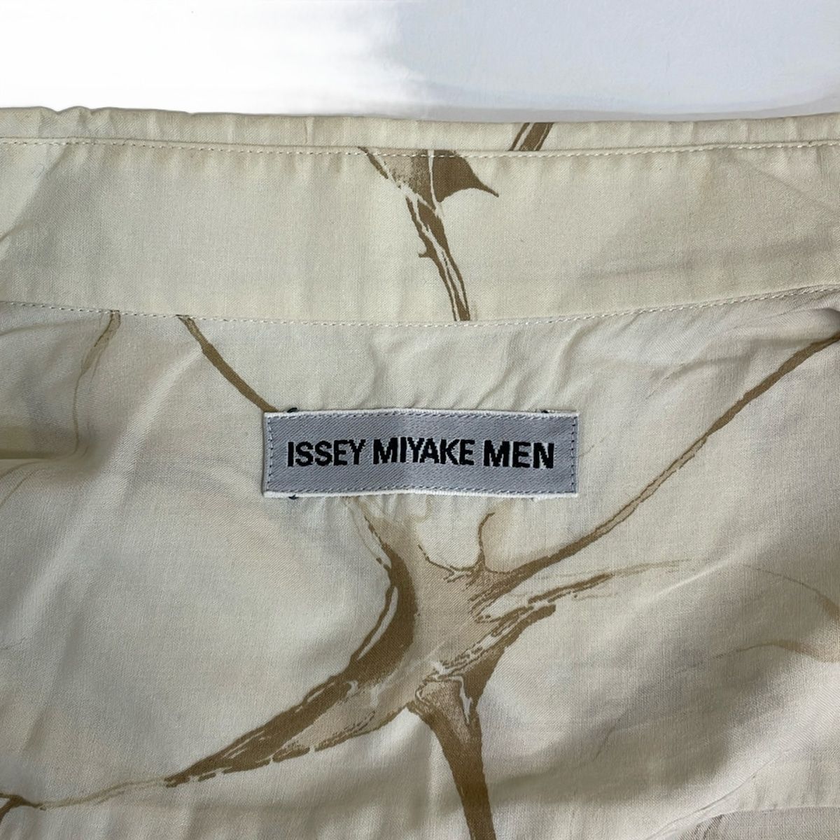 ISSEY MIYAKE MEN(イッセイミヤケメン) 長袖シャツ サイズ3 L メンズ