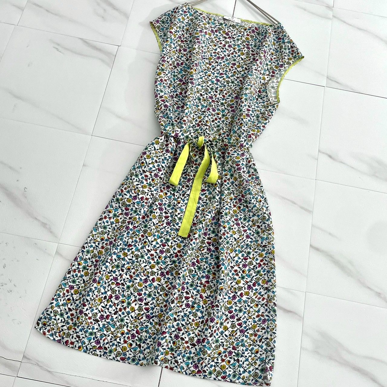 極美品✨Paul Smith ポールスミス ベルト付　花柄フレアワンピース 大きいサイズ 46 フラワープリント Aライン 近年モデル ピーエスポールスミス