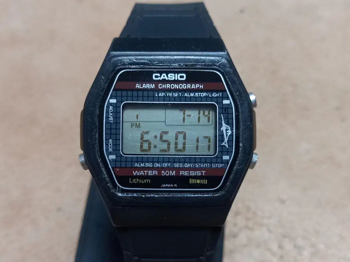 CASIO カシオ アラームクロノグラフ時計 (JAPAN)